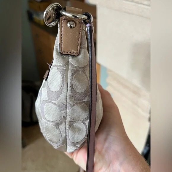 Coach Signature Satin Crossbody Purse Bag Lilac/Lilac Silver Half Moon Shaped - Picture 4 of 12